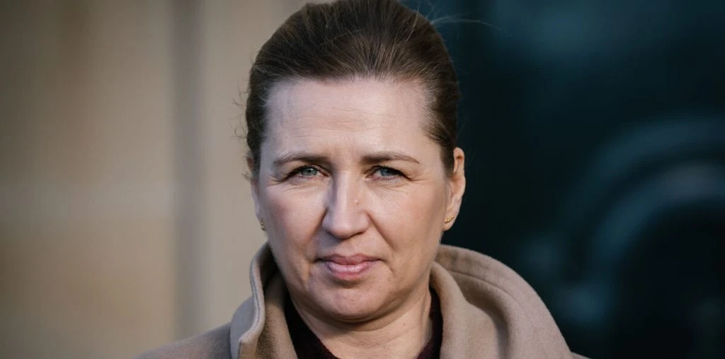 Mette Frederiksen kom med en undskyldning sidste år: Nu har 122 personer fået 300.000 kroner i godtgørelse