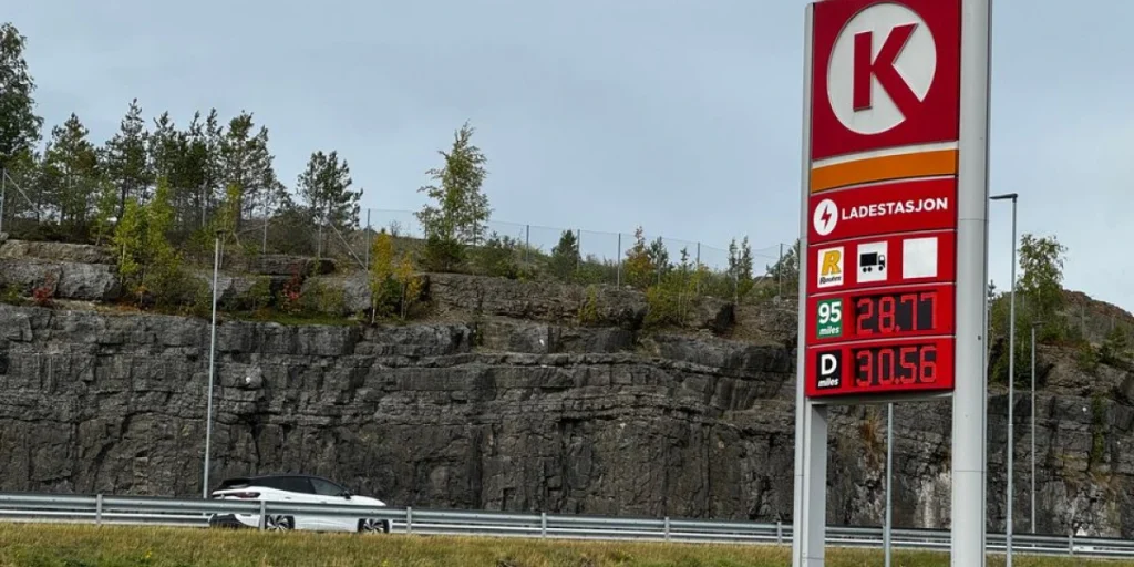 Cirkle K, ladestasjon, bensinstasjon, tankstation, benzin, fuel, diesel