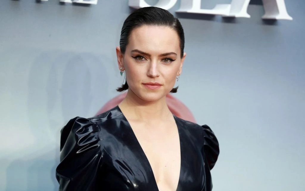 Daisy Ridley genforenes med Star Wars i uventet projekt