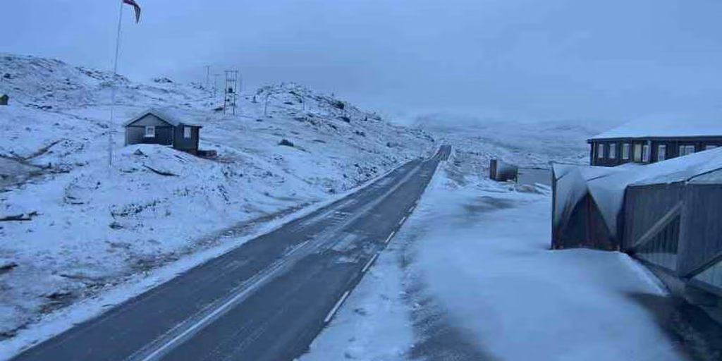 Sognefjeller 21 september 2026, snø, Norway, snow, road