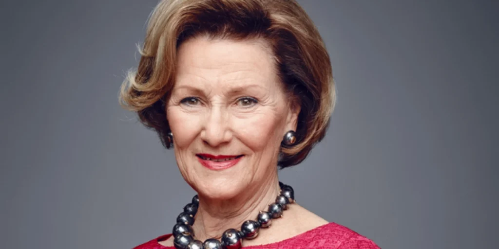 Dronning Sonja, Queen of Norway, Kongefamilien, Norwegian Royal Family