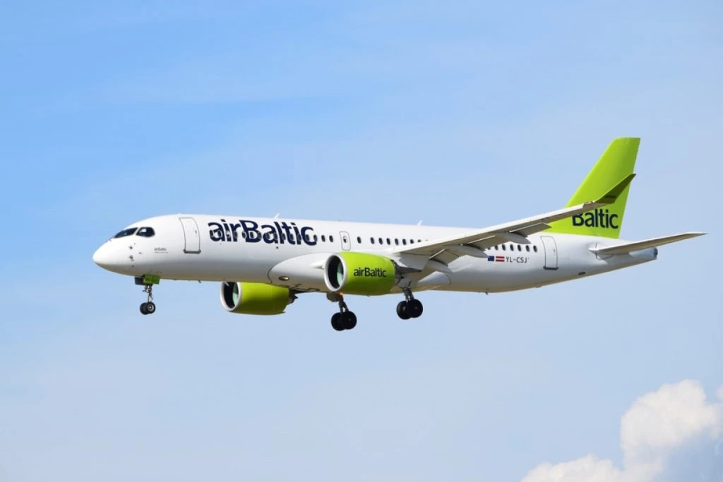 Flyselskap i økonomisk trøbbel: Nå merker passasjerene kuttene