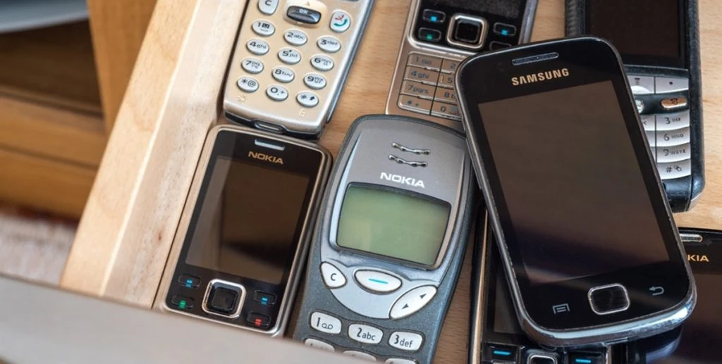 phone in drawer