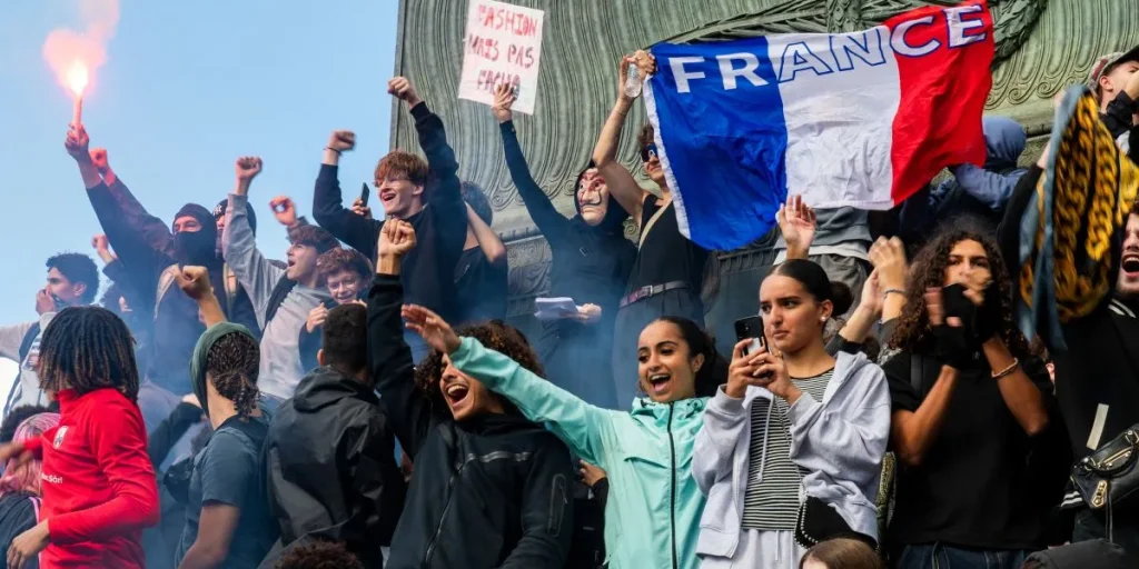 France, protest, demonstration