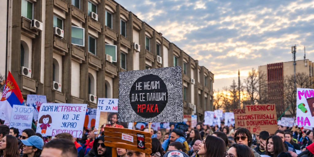 Serbian protest in front of broadcaster RTV