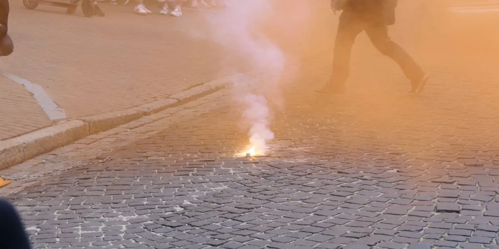 Stun grenade