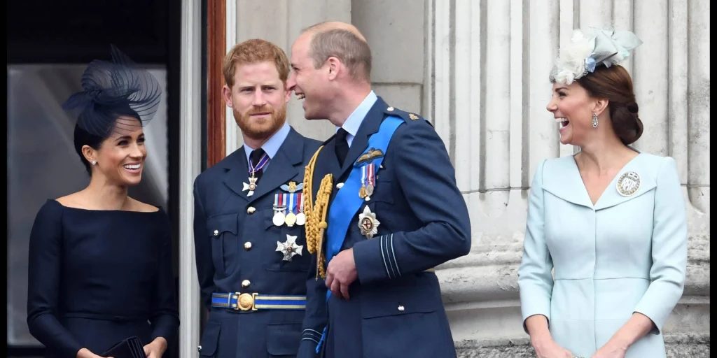 Har ikke snakket sammen på fire år: Nå bryter Harry tausheten om forholdet til broren prins William