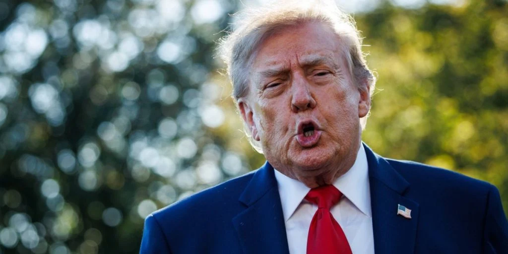 Trump mister besindelsen: Går amok på journalist efter kritisk spørgsmål