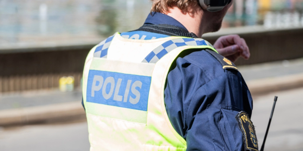 Polis