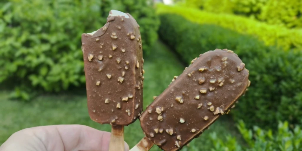 Is, magnum